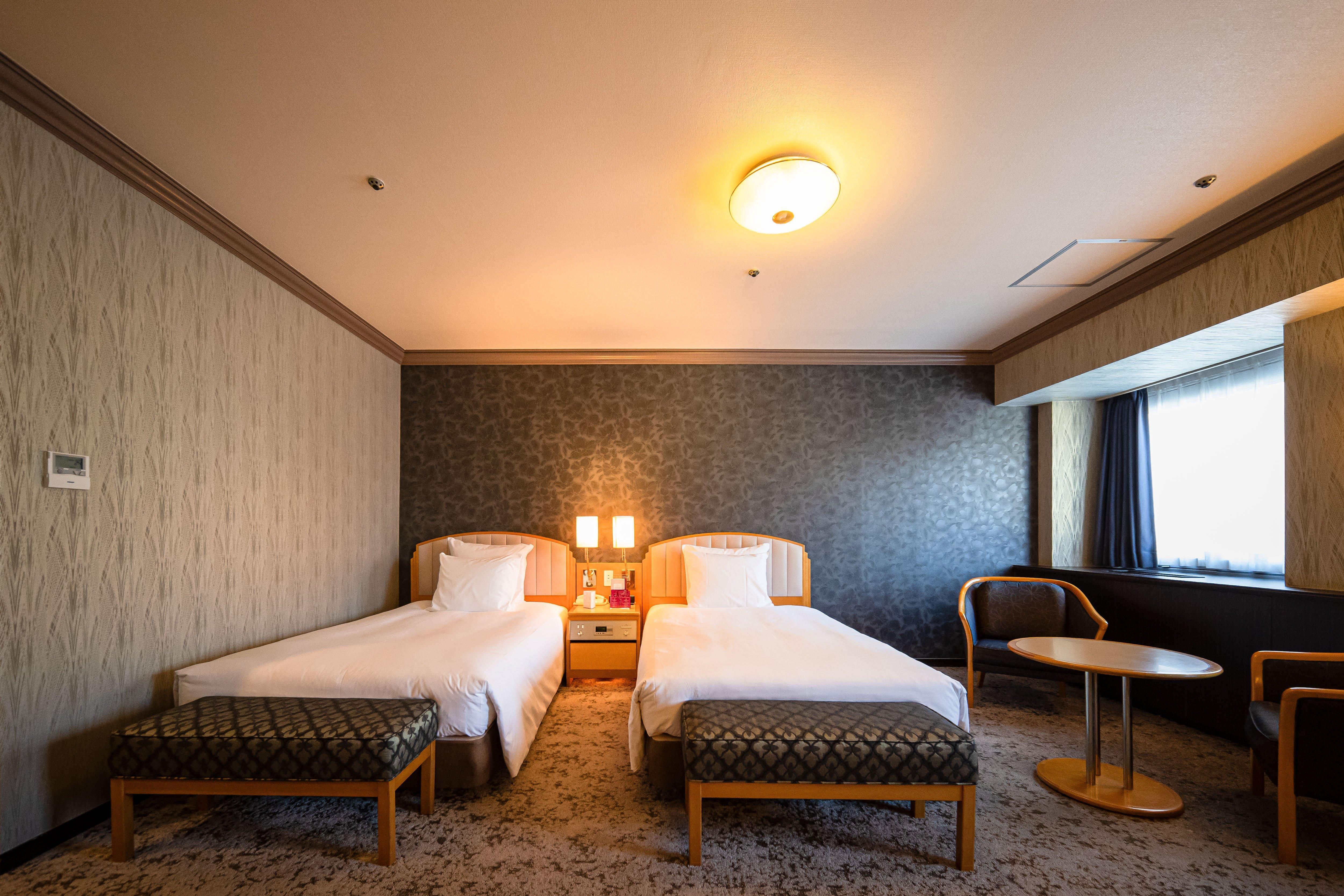 Ana Crowne Plaza Matsuyama By Ihg Hotel Exterior photo